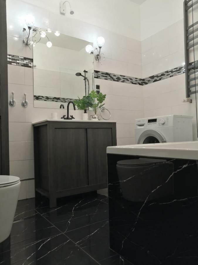 Time To Relax Apartment Zielona Gora  Luaran gambar